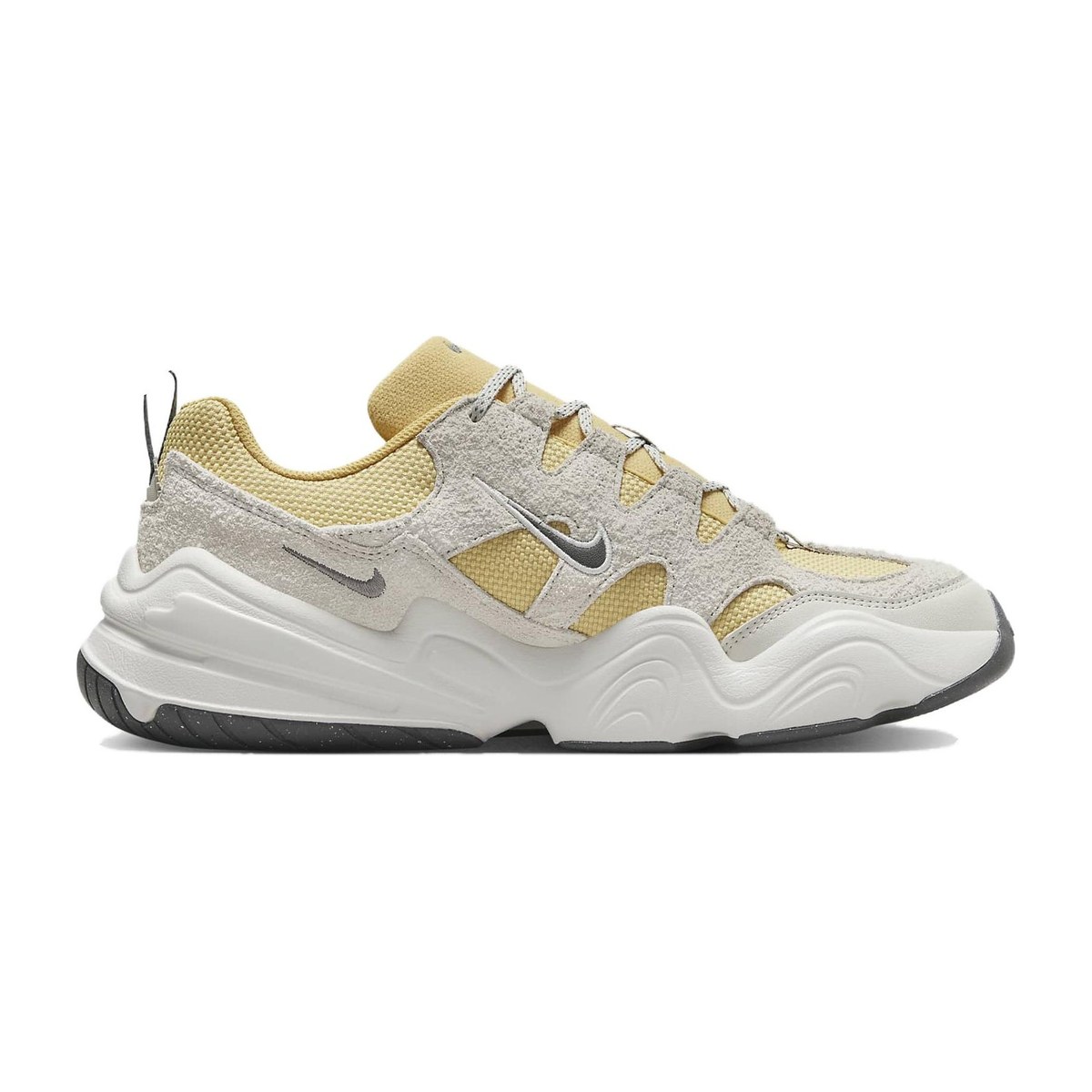 Nike Tech Hera