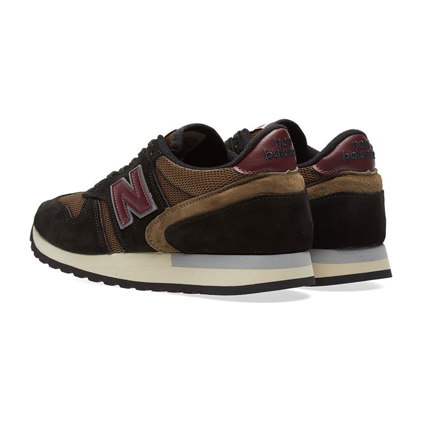 New Balance 770 Black Brown