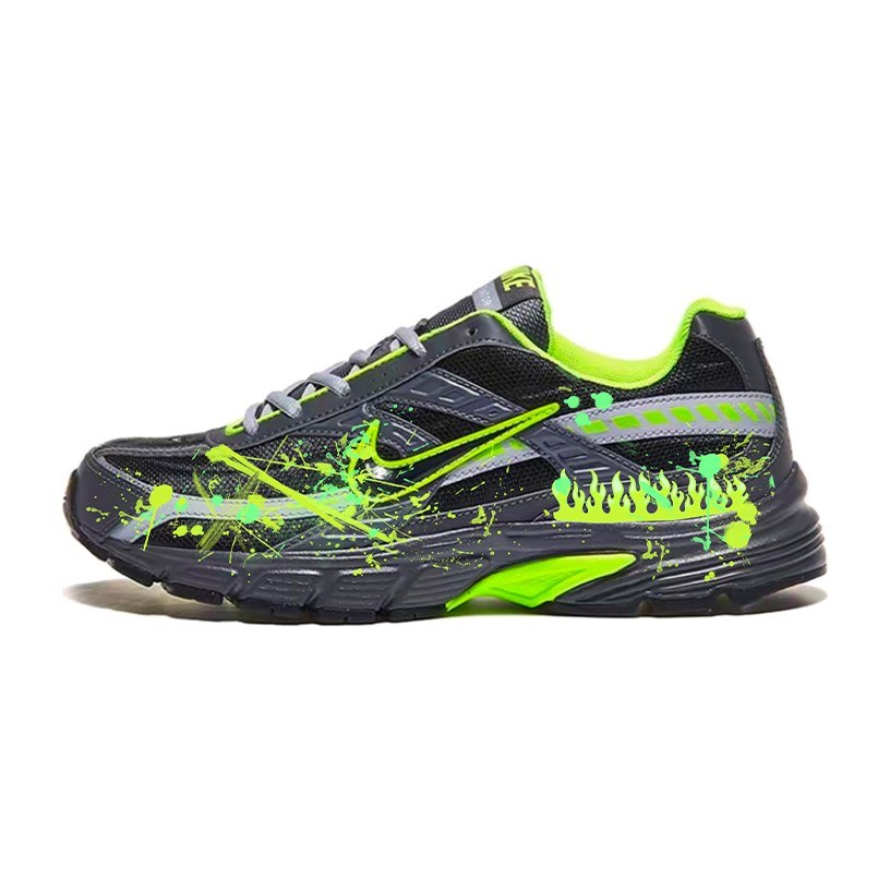 Nike Initiator