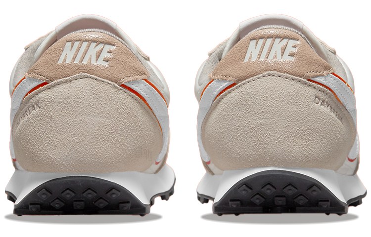 Nike Daybreak SE White Orange