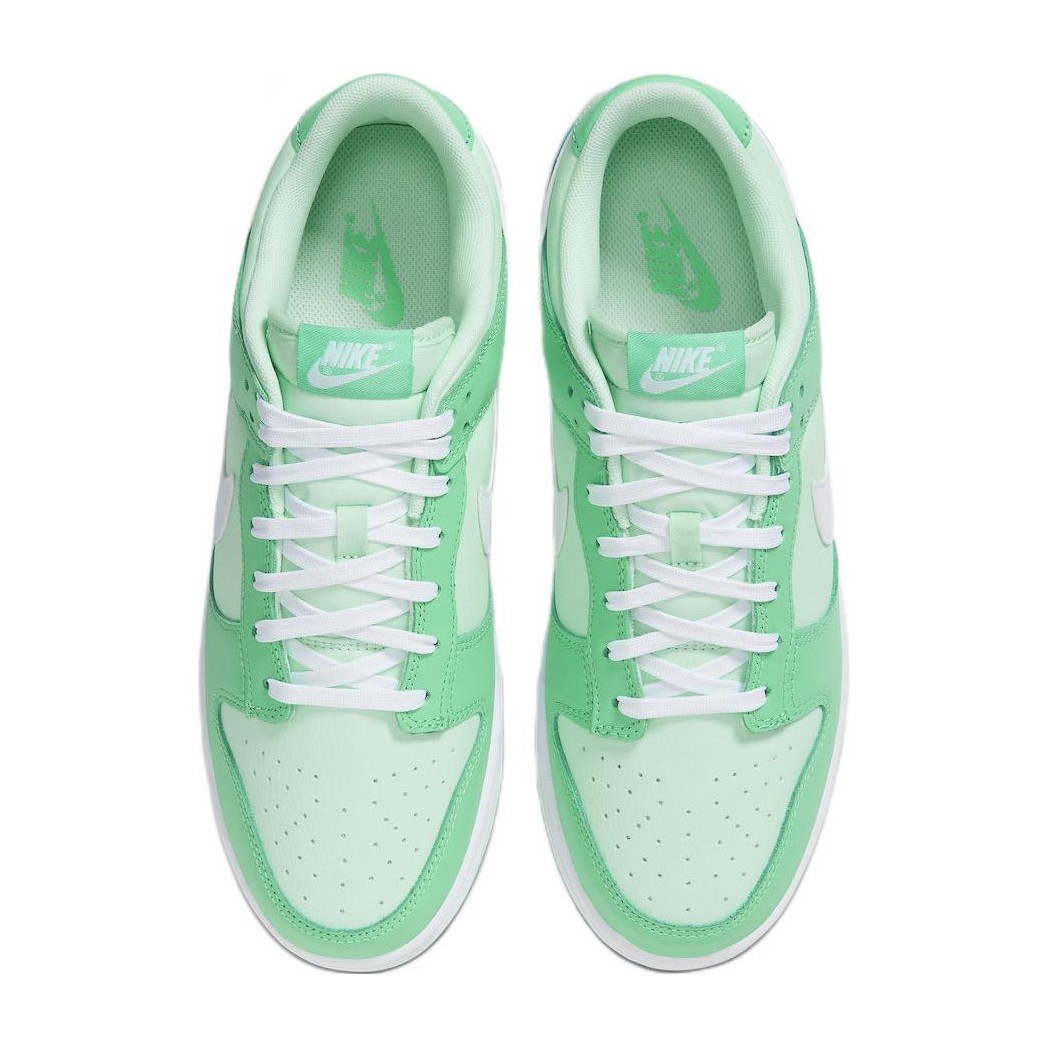 Nike Dunk Low Retro "Mint Foam"
