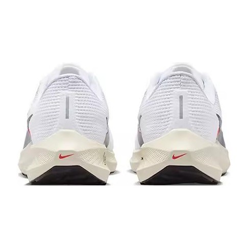 Nike Air Zoom Pegasus 40 White
