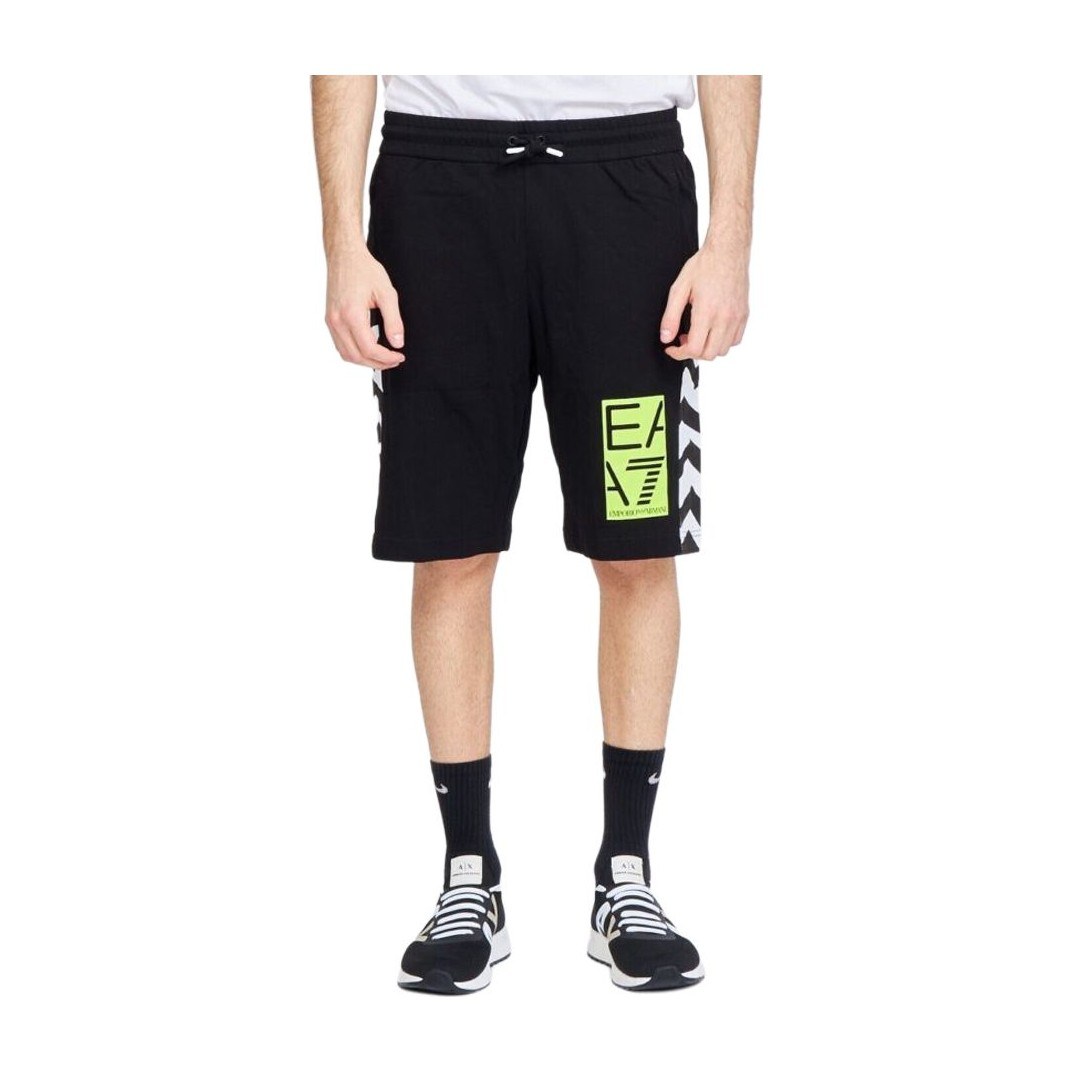 EMPORIO ARMANI SS23 EA7 Logo