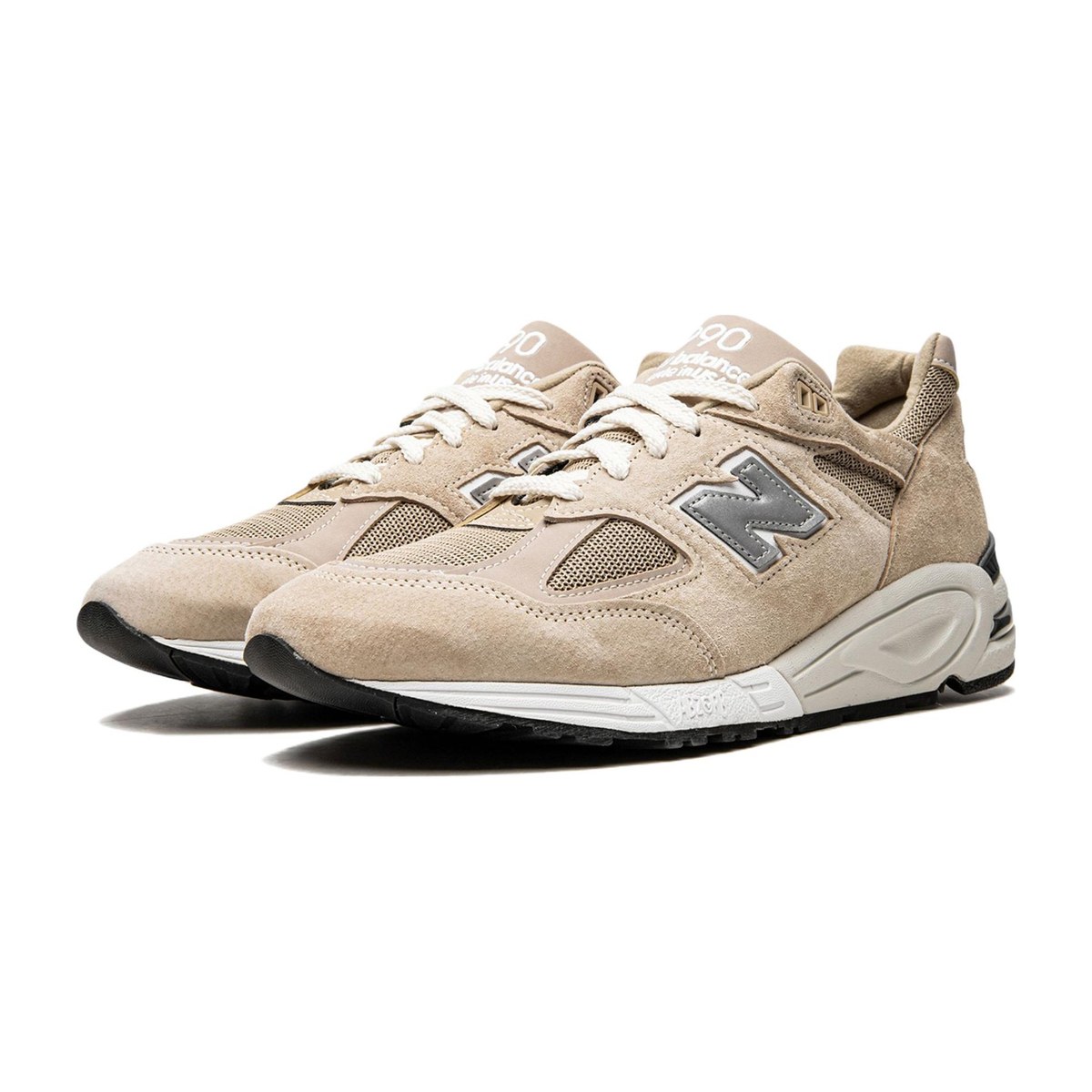 KITH x New Balance 990 V2 Light Brown