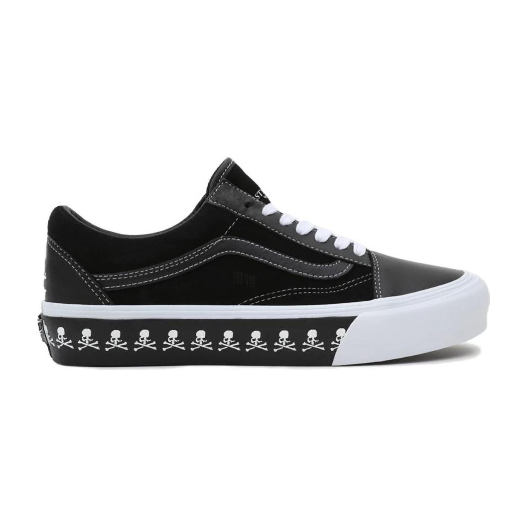 MASTERMIND WORLD x Vans Old Skool LX Black