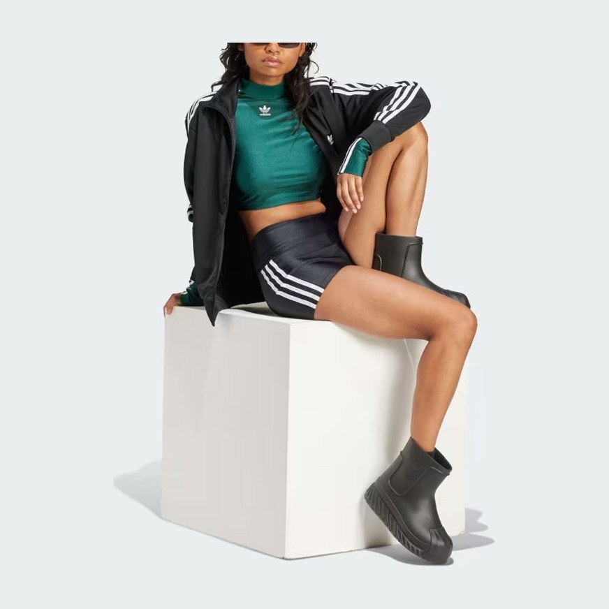 adidas Originals 3-Stripes Cropped Long-Sleeve Top