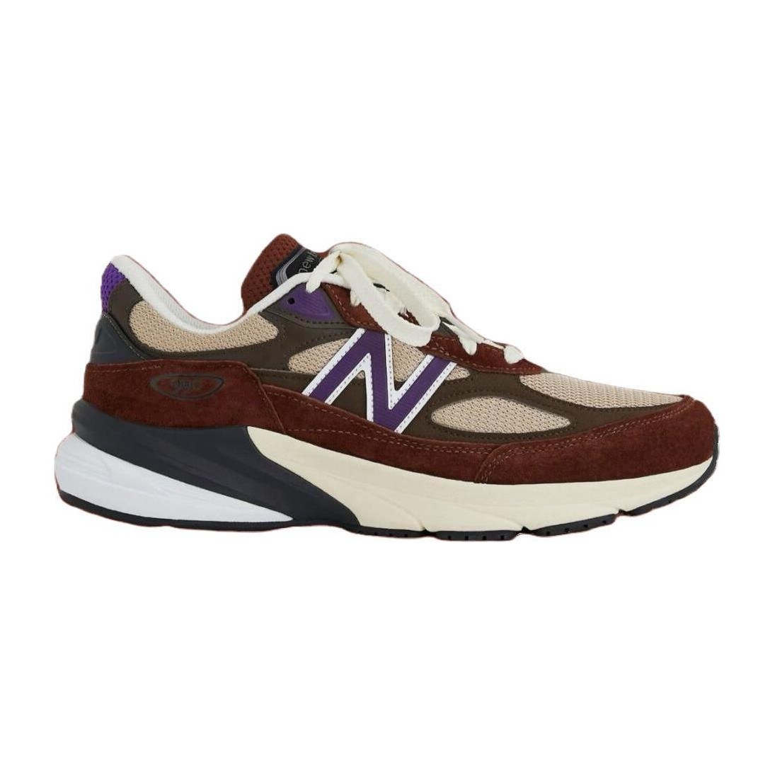 New Balance 990 V6 Brown