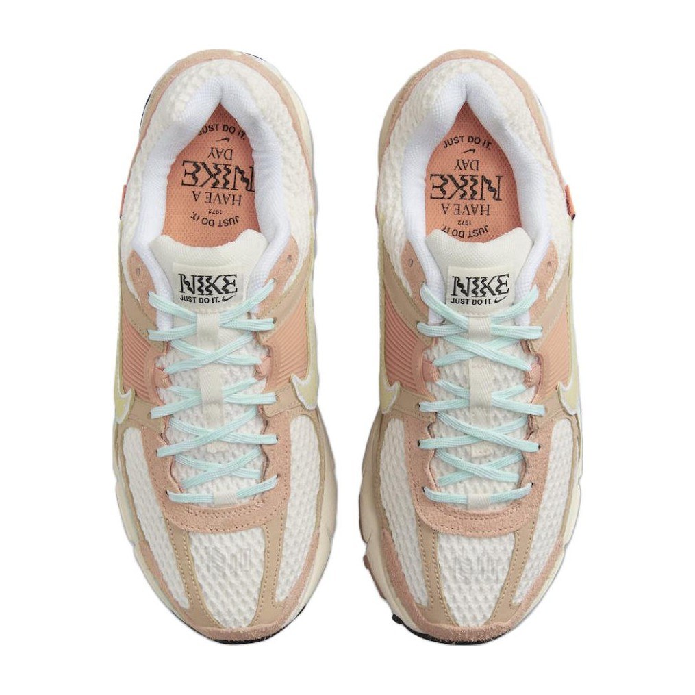 Nike Air Zoom Vomero 5