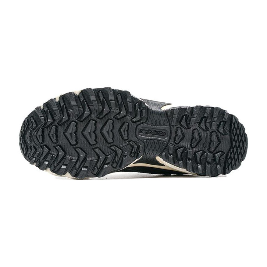 New Balance 610T Black
