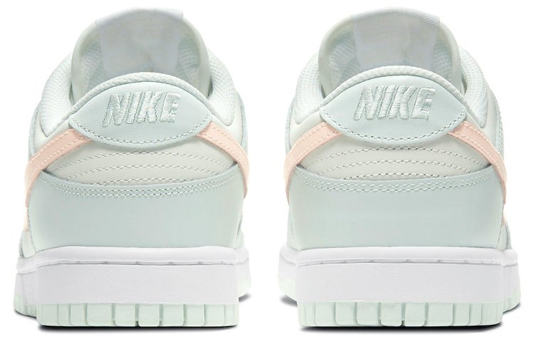 Nike Dunk Low Barely Green