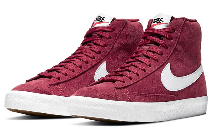 Nike Blazer "Magenta Suede"