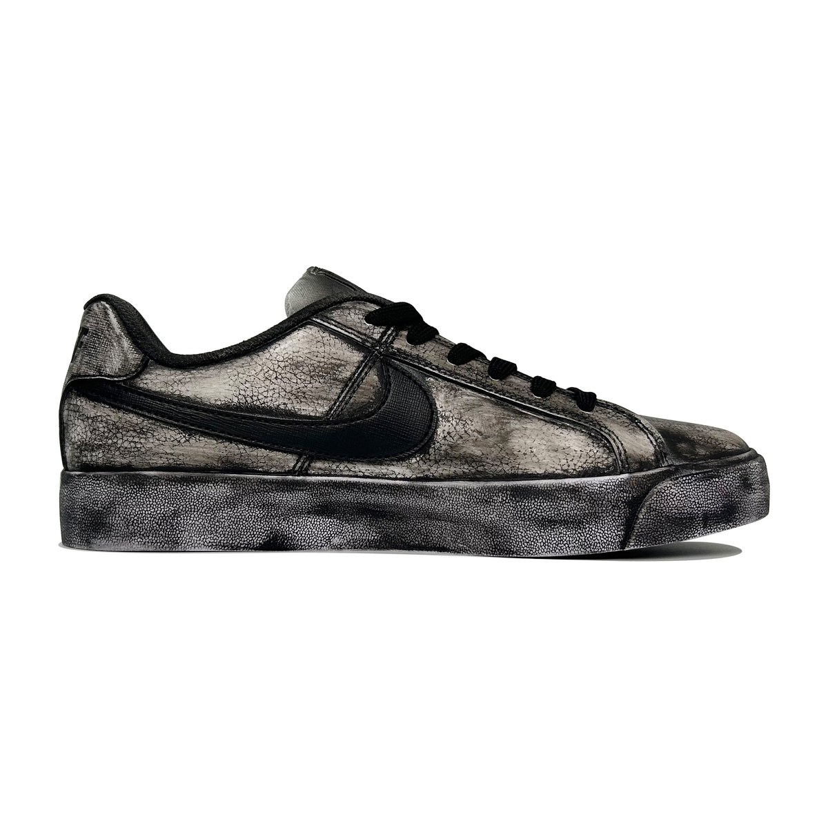 Nike Court Royale