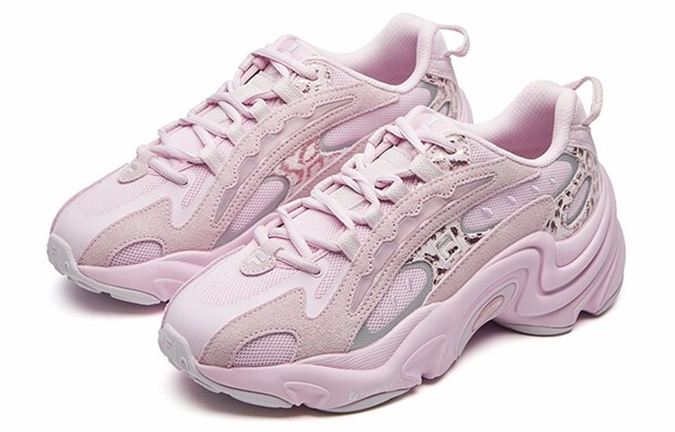 Fila Low Top Sneakers