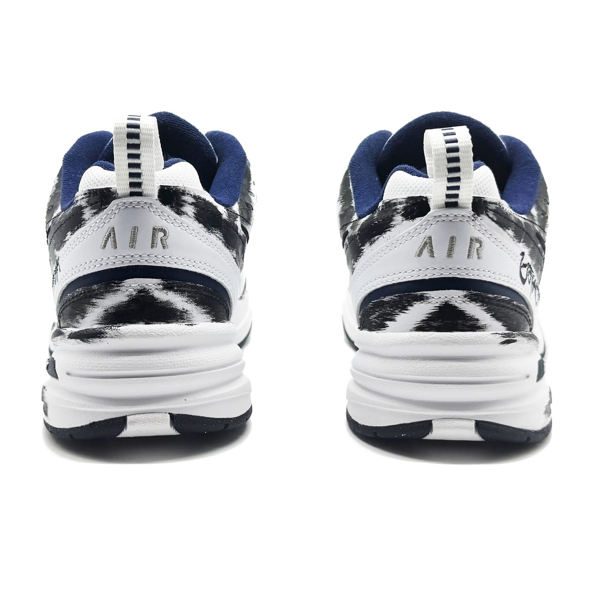Nike Air Monarch 4