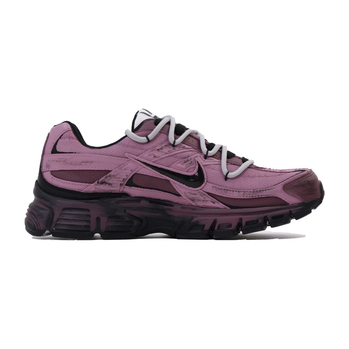Nike Initiator