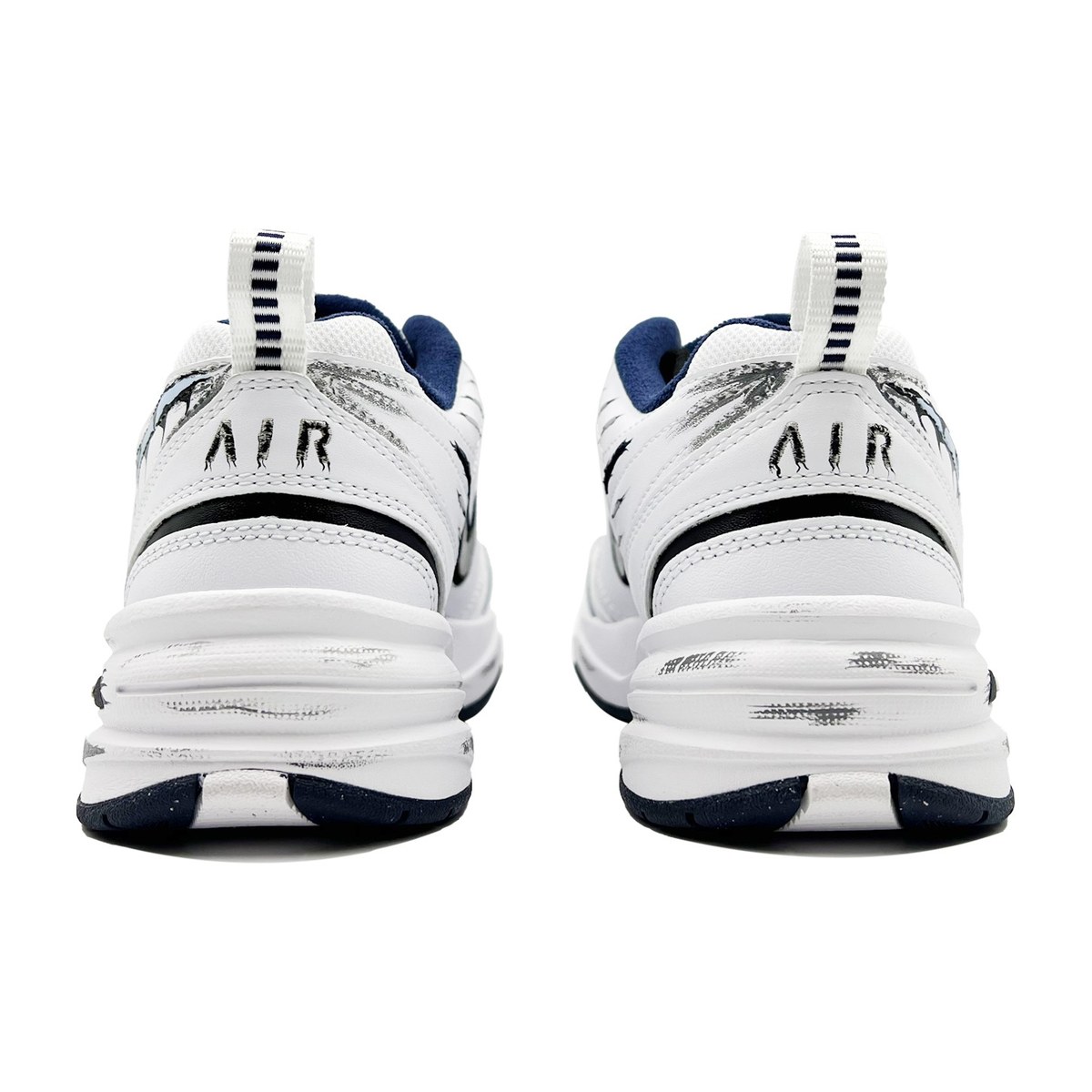 Nike Air Monarch 4