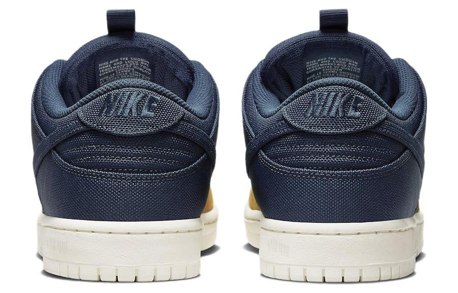 Nike Dunk SB "Midnight Navy/Desert Ochre"