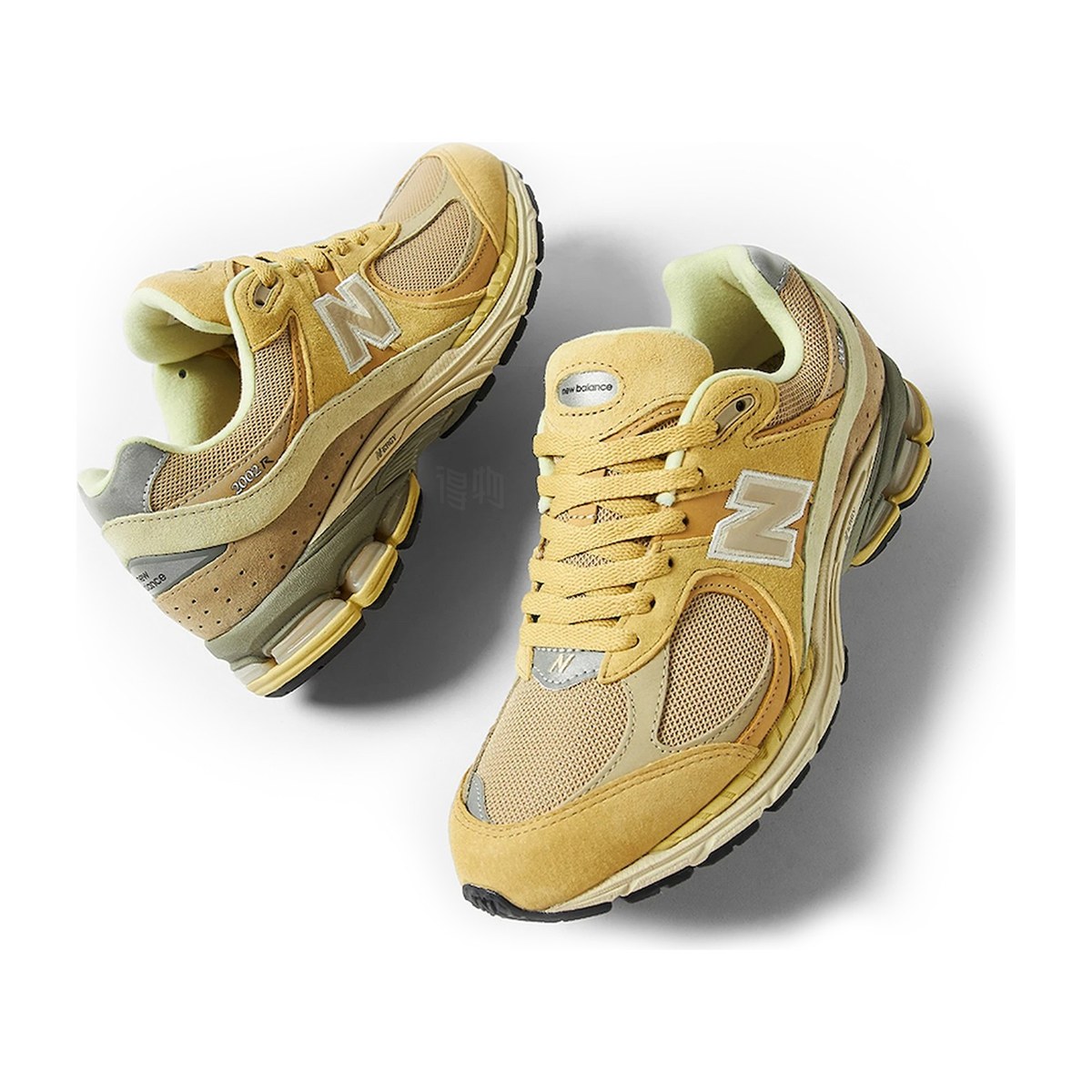AURALEE x New Balance 2002R Yellow