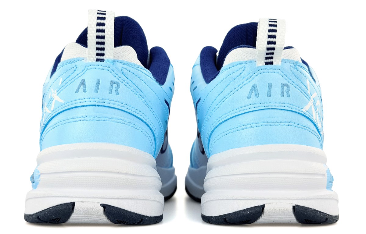 Nike Air Monarch 4