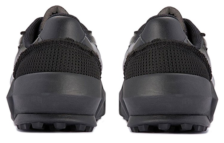 Onitsuka Tiger Big Logo Trainer Black