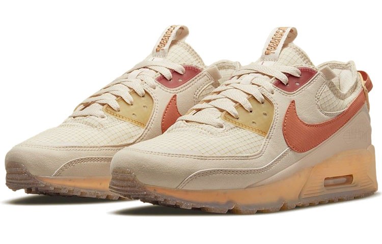 Nike Air Max 90 "Fuel Orange"