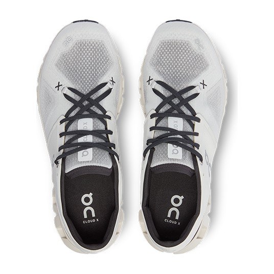 On Cloud X 3 Ivory Black