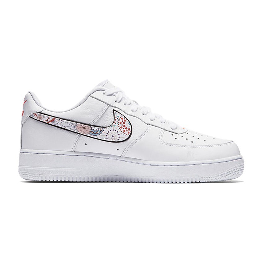 Nike Air Force 1 07 LNY QS