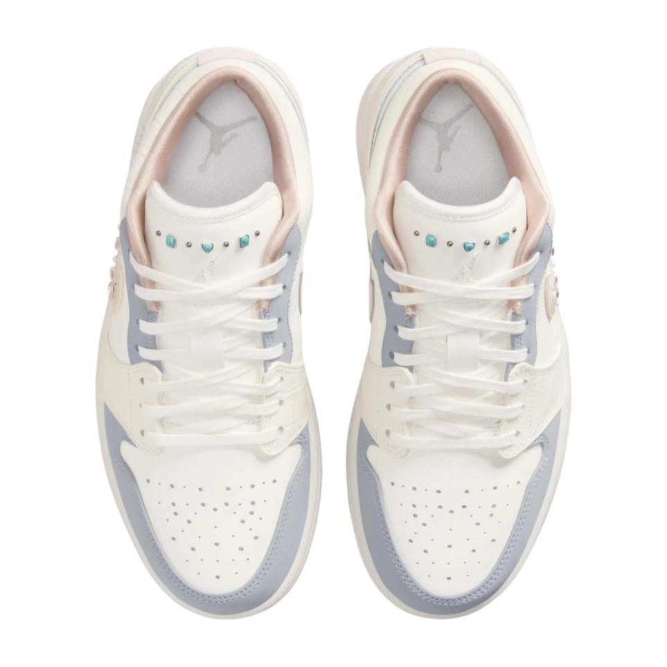 Jordan Air Jordan 1 Low Vintage Basketball Shoes Women's Off-White