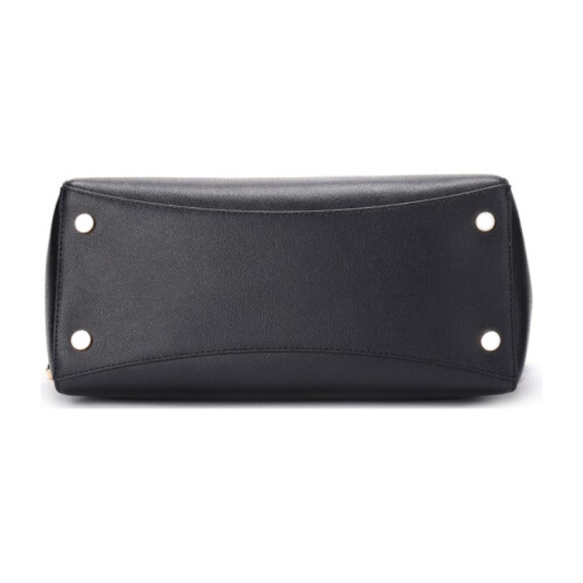 Michael Kors Voyager Black