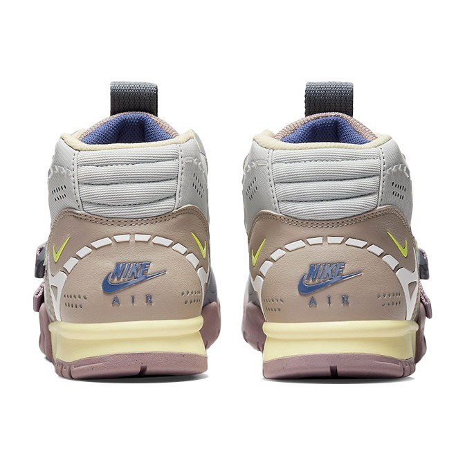 Nike Air Trainer 1 SP "Light Smoke Grey and Honeydew"