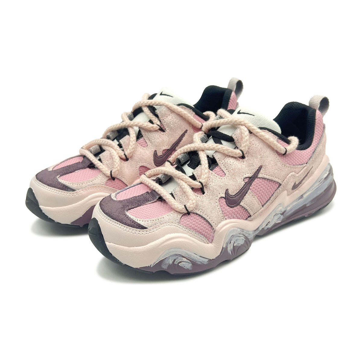 Nike Tech Hera