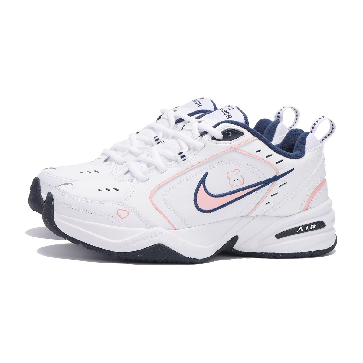 Nike Air Monarch 4