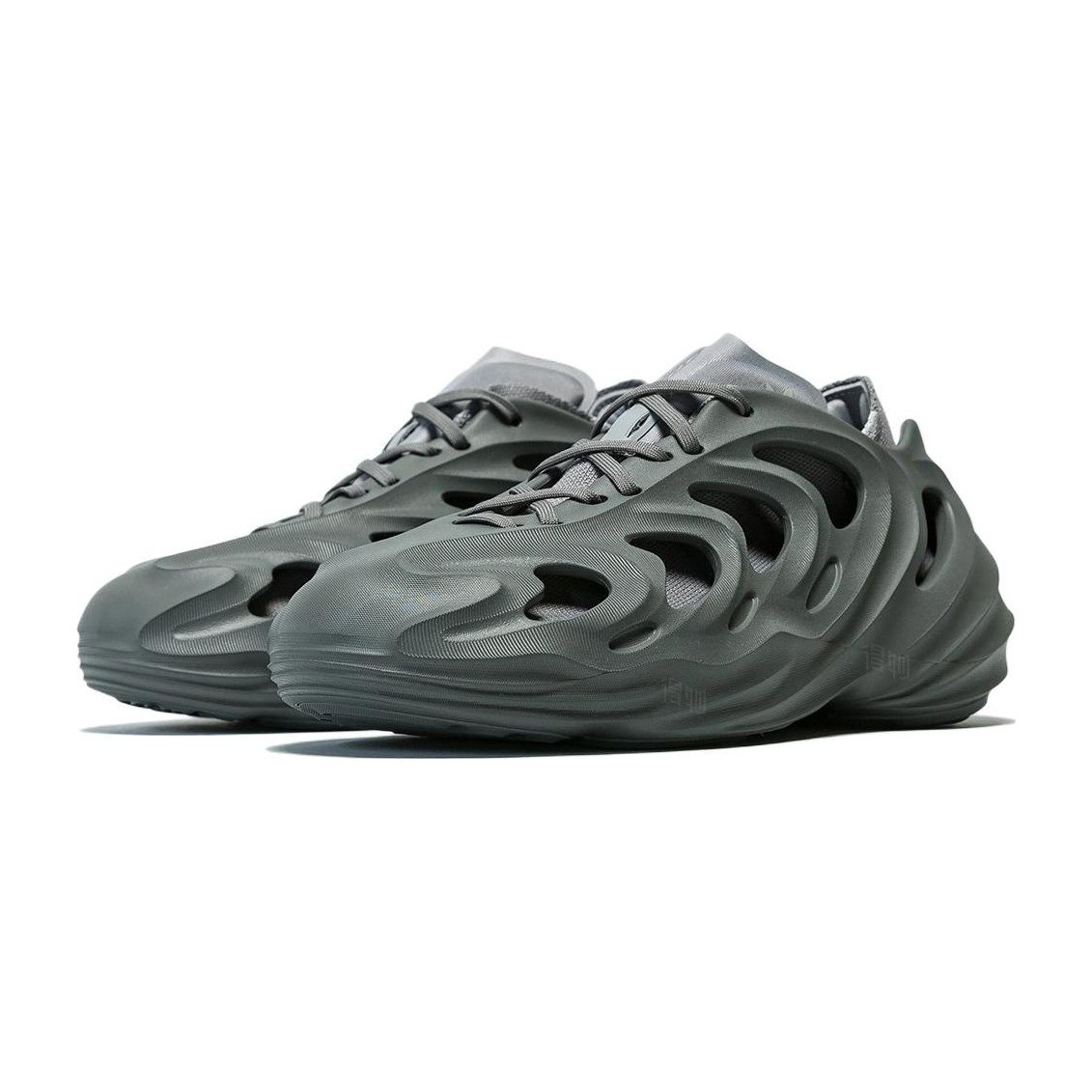 adidas adiFOM Q Grey