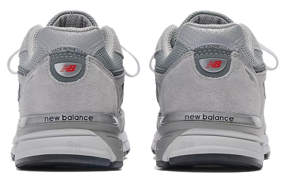 New Balance 990 V4