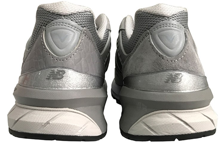 Engineered Garments x New Balance 990 V5