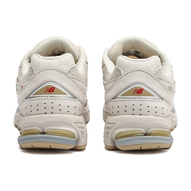 New Balance 2002R Light Beige