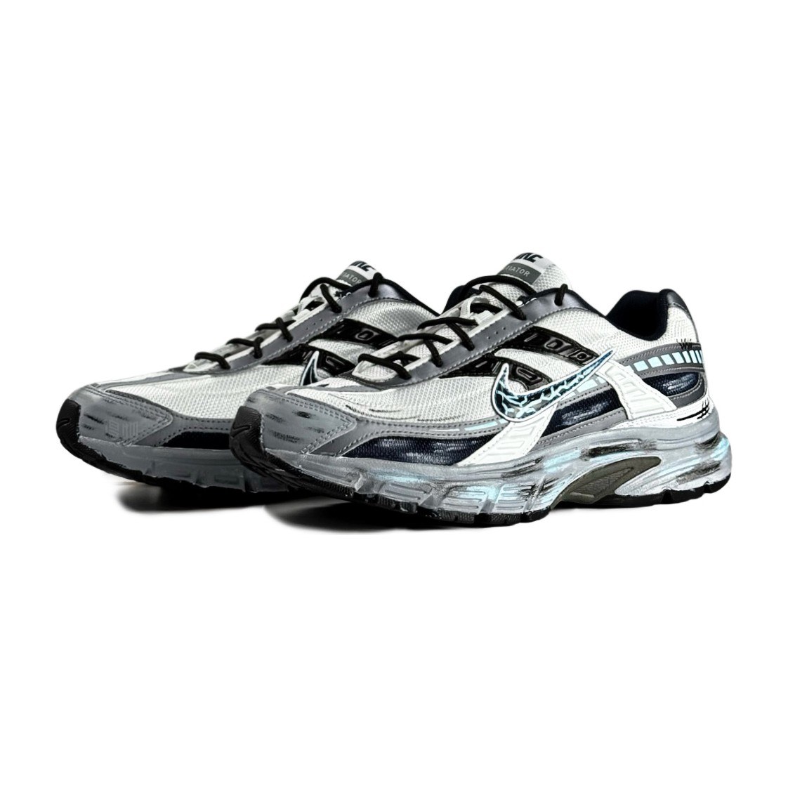 Nike Initiator