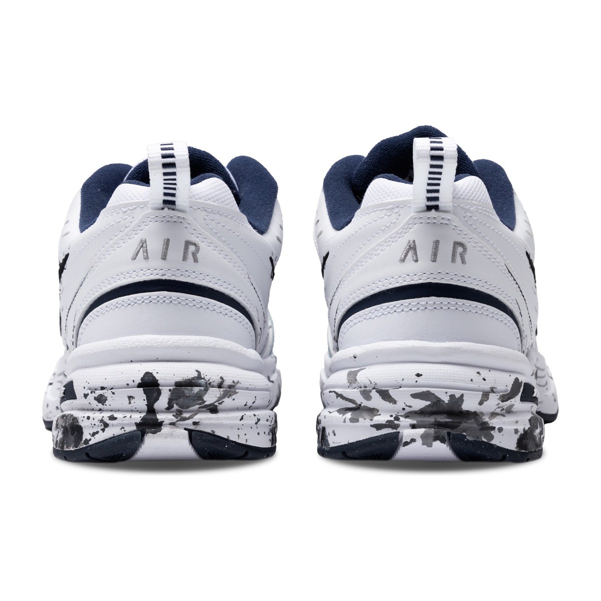Nike Air Monarch 4