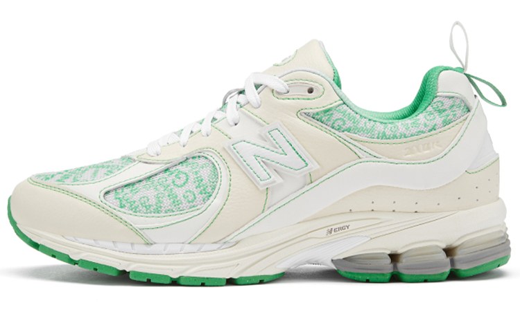 GANNI x New Balance 2002R