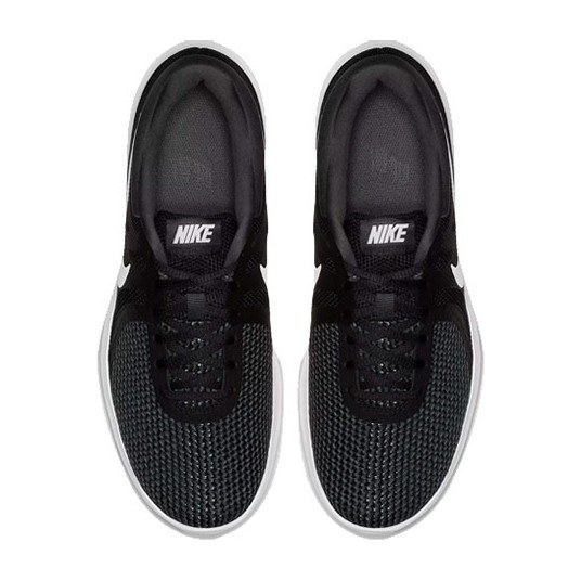 Nike Revolution 4 Black White