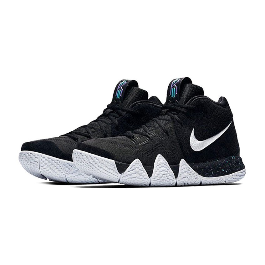 Nike Kyrie 4