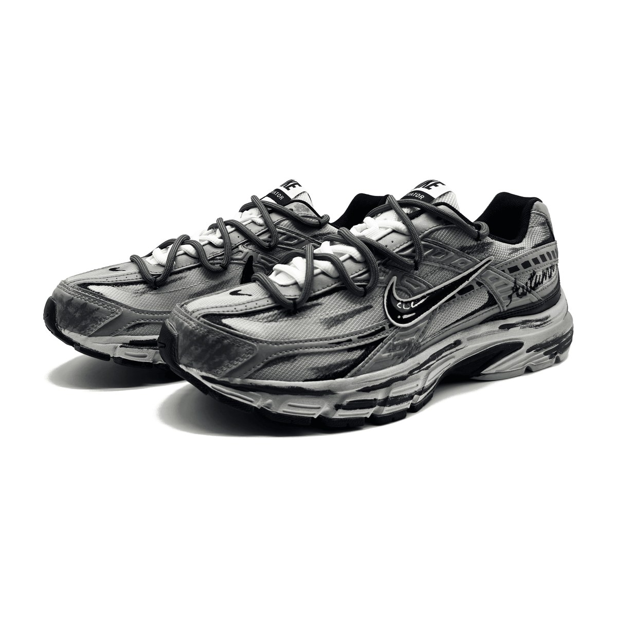 Nike Initiator