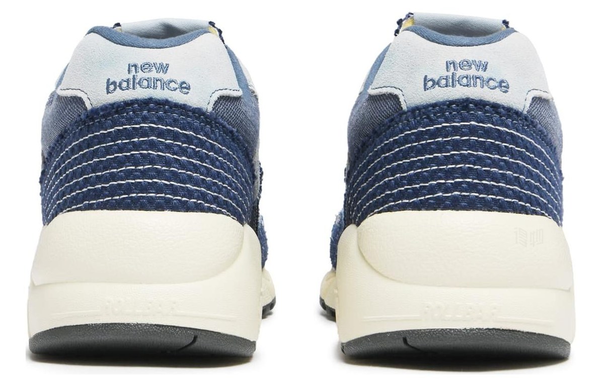 New Balance 580 Blue
