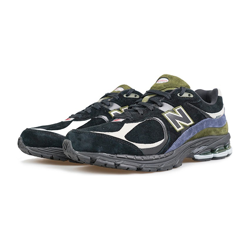 New Balance 2002R Black Green Limited Edition