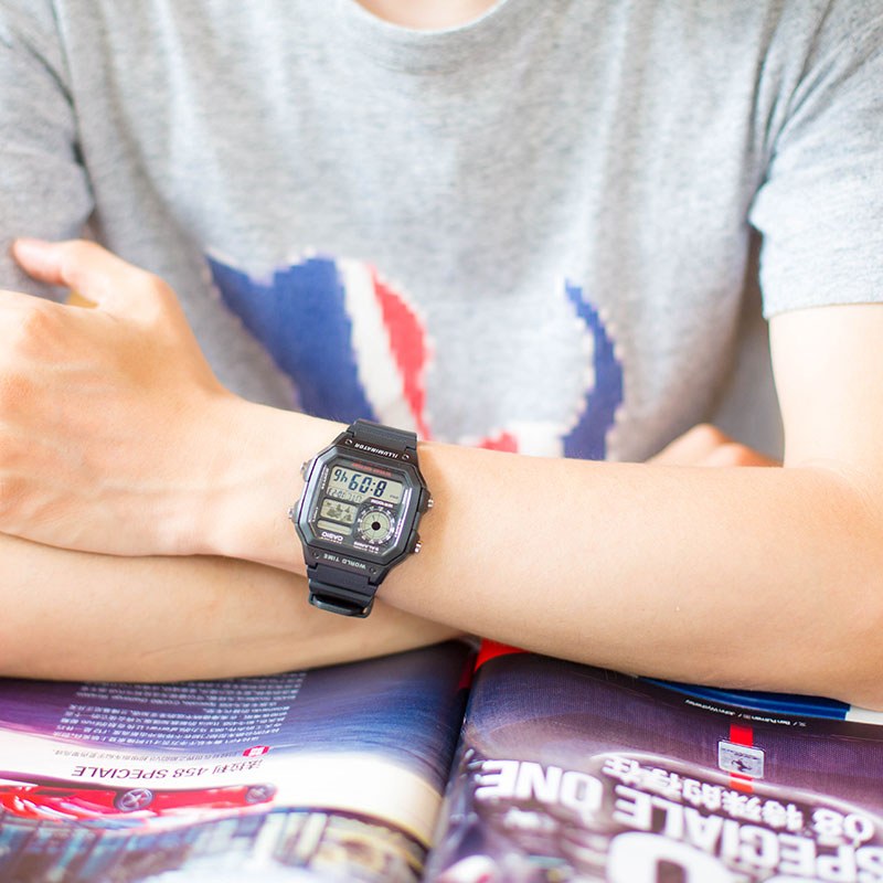 Casio AE-1200WH-1A