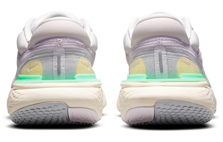 Nike Invincible Run 1 Flyknit