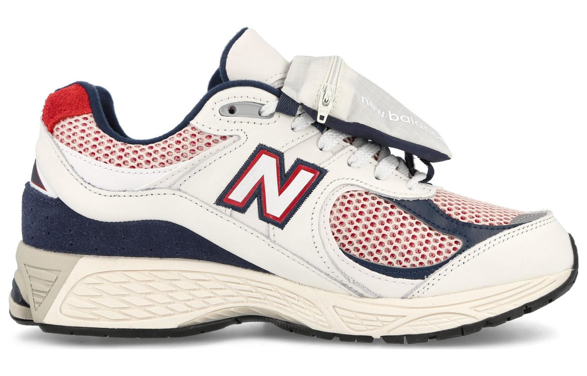 New Balance 2002R Team Red Navy