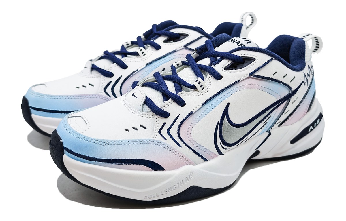 Nike Air Monarch 4
