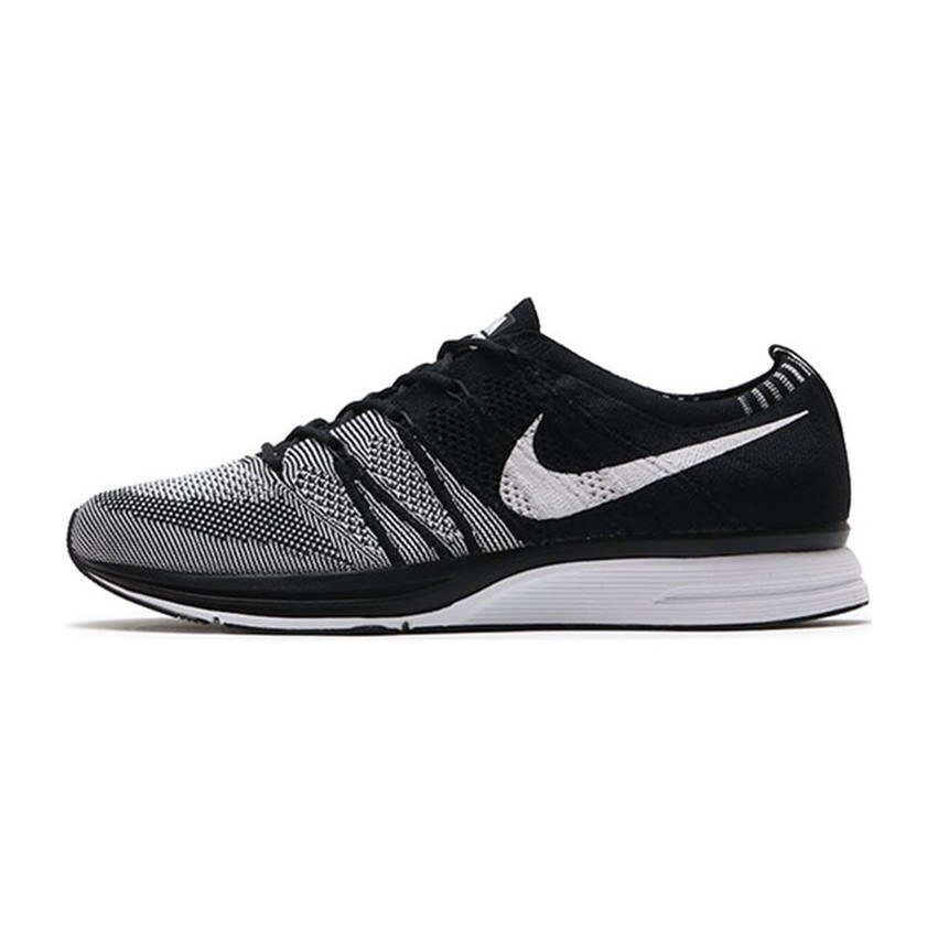Nike Flyknit Trainer Oreo