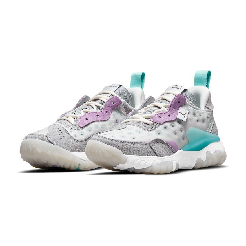 Jordan Delta 2